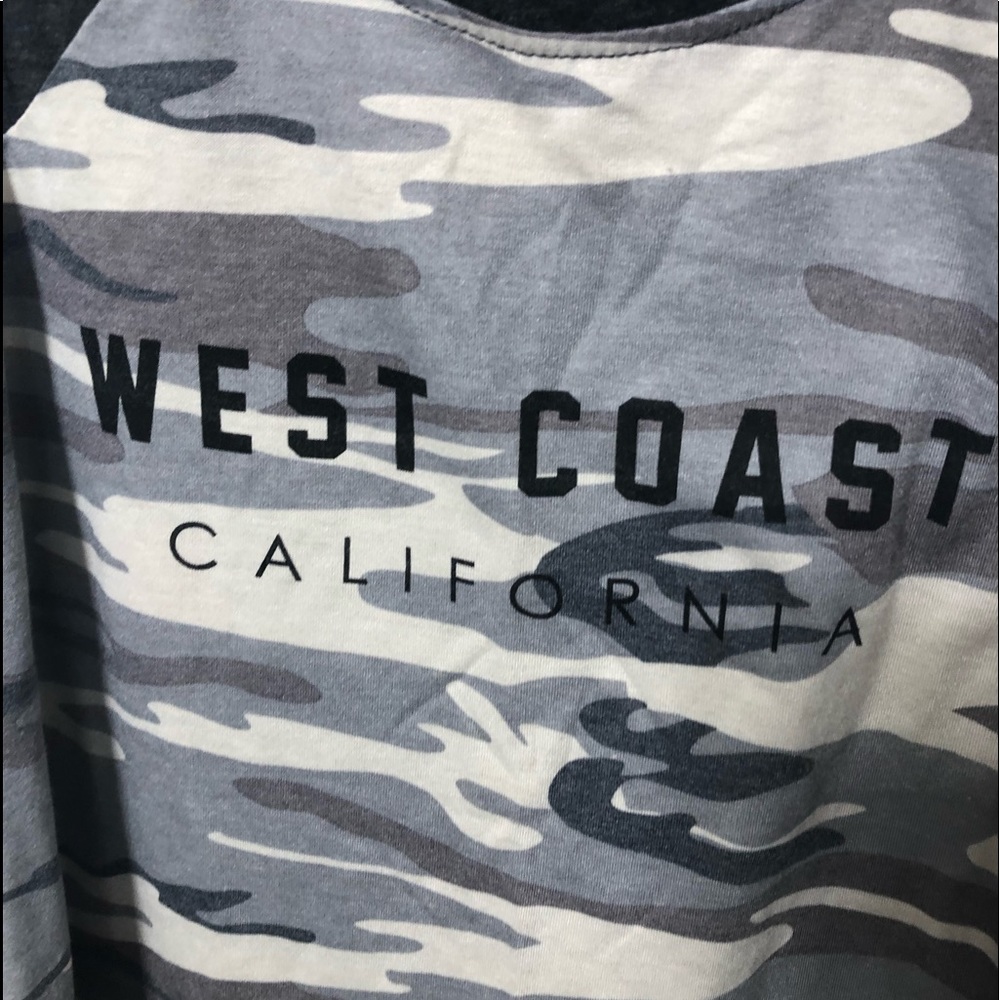Awake tank top - Picture 2 of 4